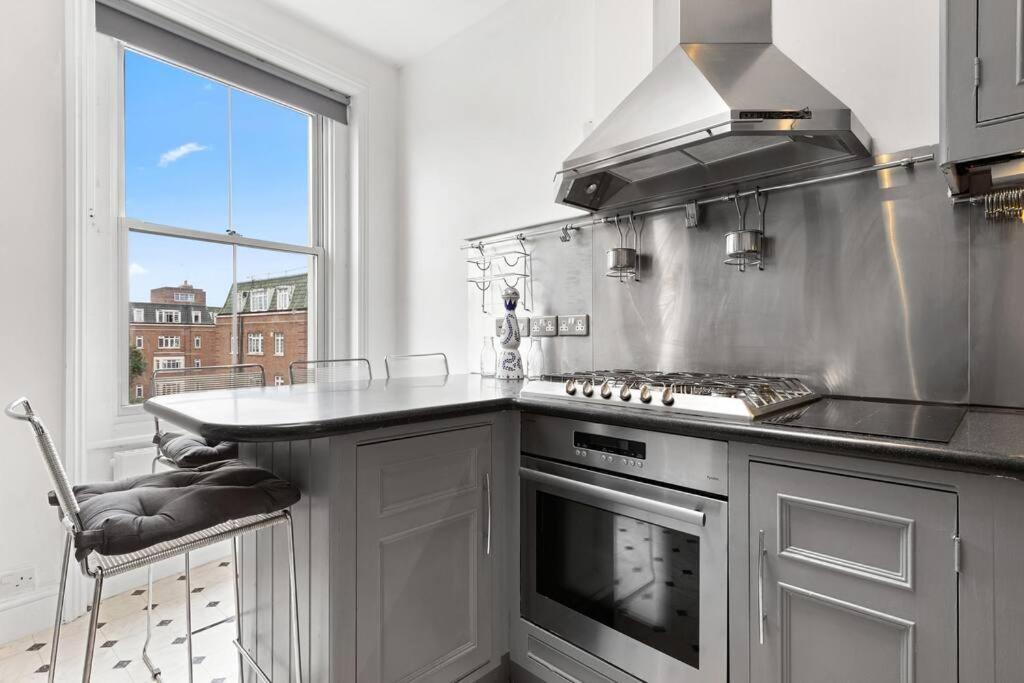 Spacious Sleep 11 With Terrace In Earls Court Ec99 Λονδίνο Εξωτερικό φωτογραφία